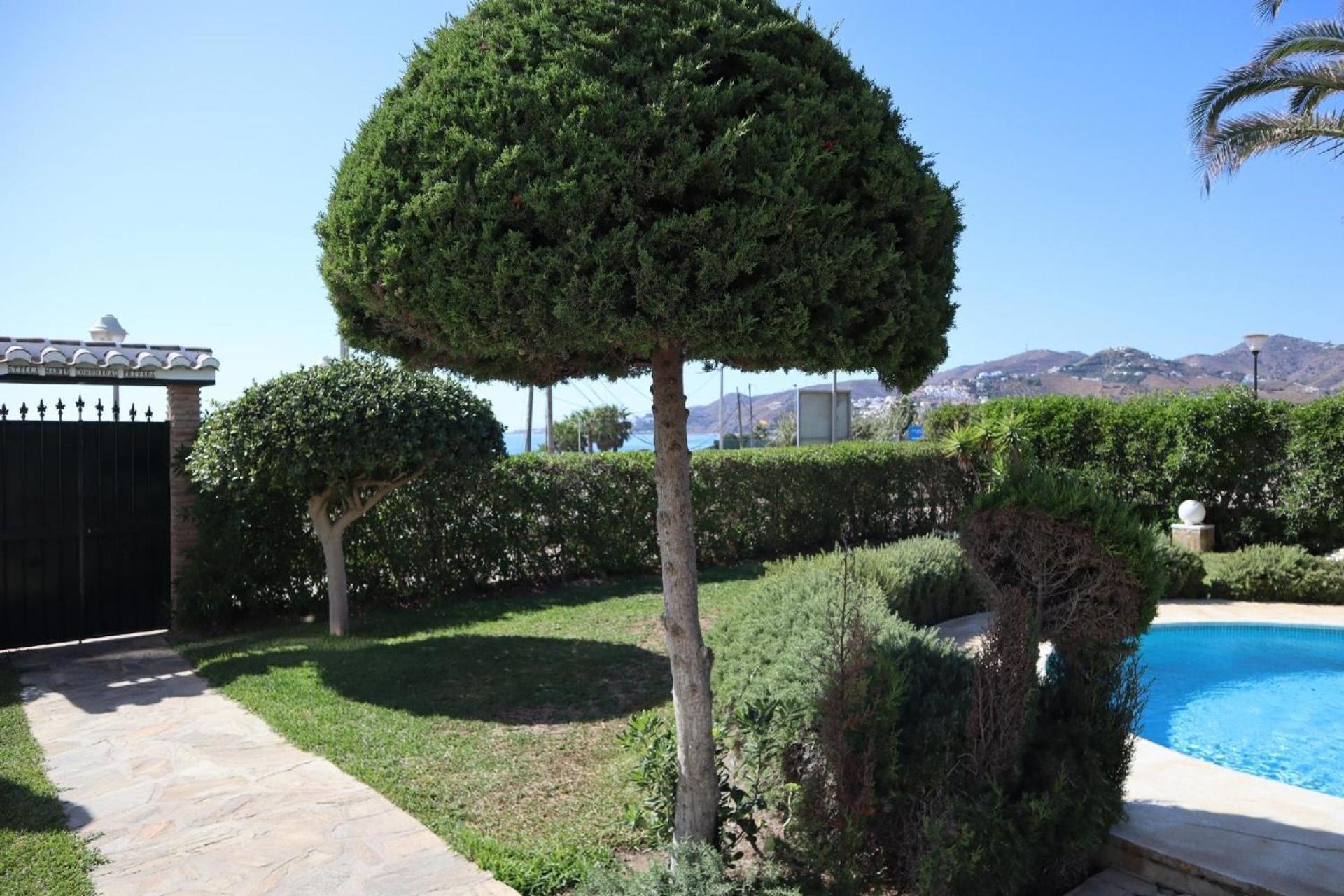 Apartment Fuer 4 Personen Ca 50 Qm In Nerja, Andalusien Costa Del Sol *